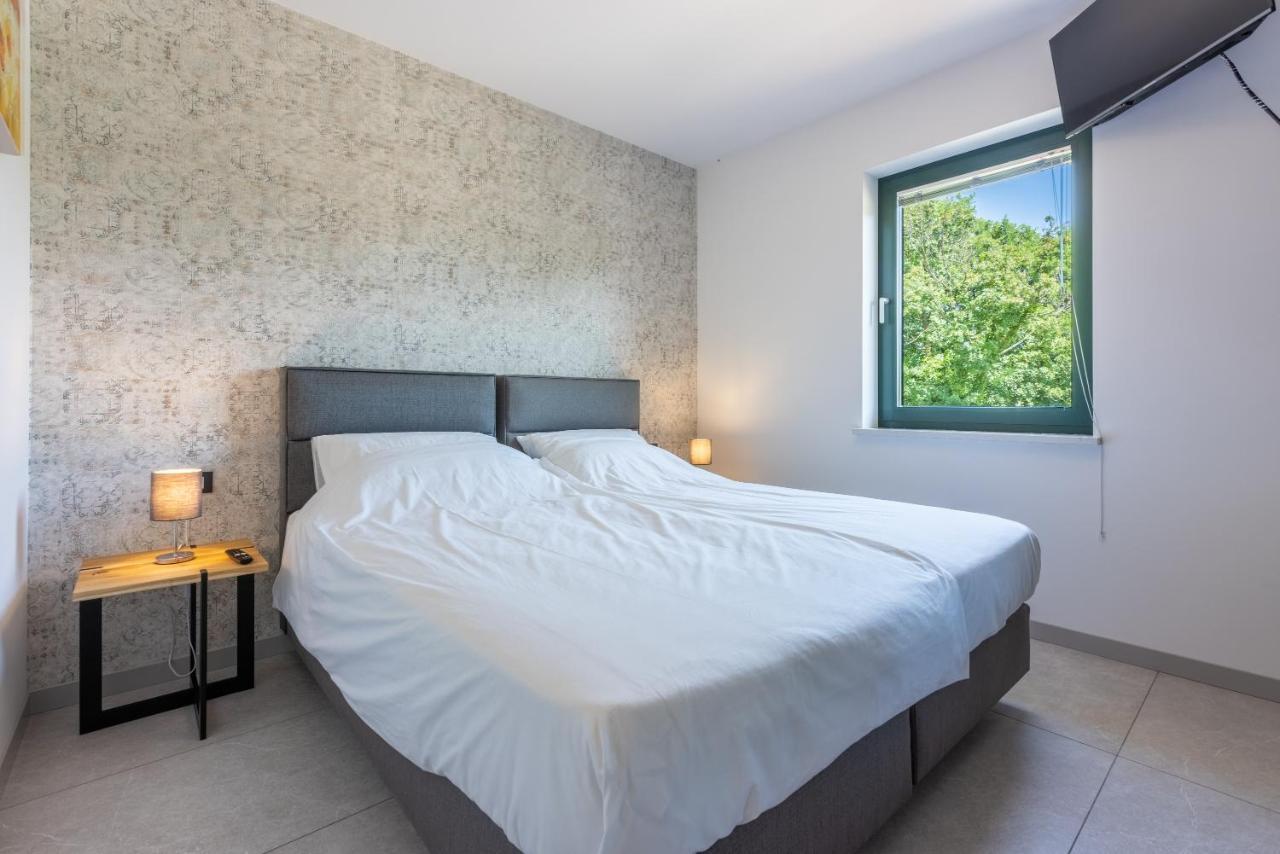 Villa Palma With Heated Private Pool Podhum Exterior photo